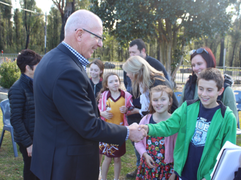 Governor Hurley thanking St Thomas Aquinas students for their story