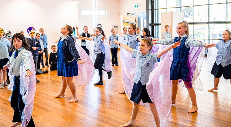 Students in the School Hall at St Thomas Aquinas Catholic Primary Springwood
