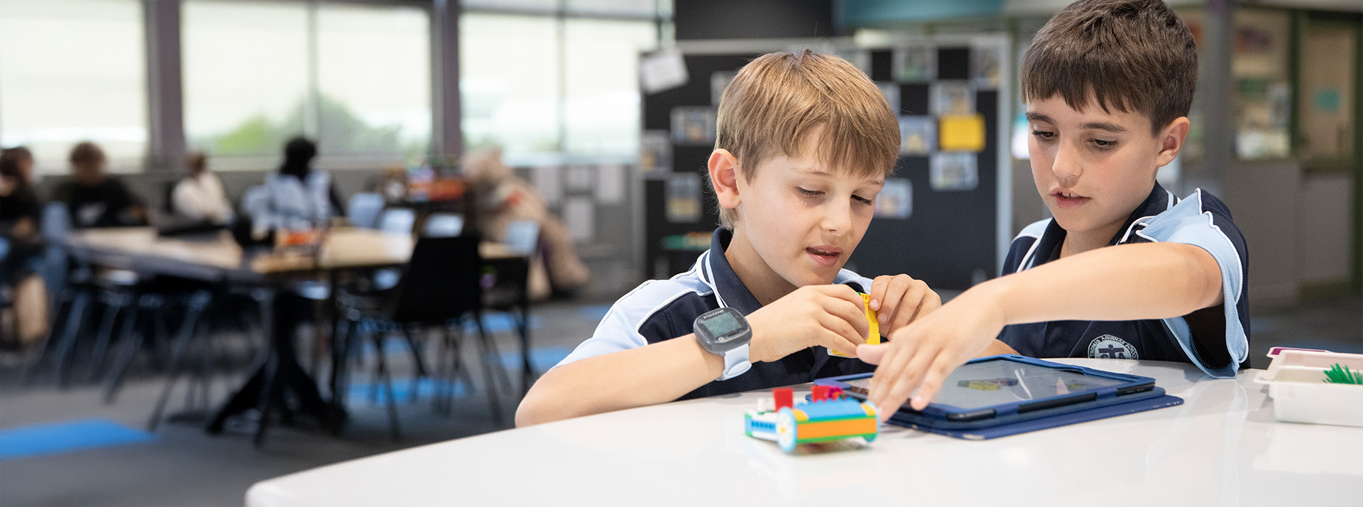 St Thomas Aquinas Catholic Primary School students learning robotics