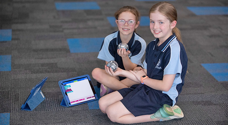 St Thomas Aquinas Catholic Primary School students in inquiry hub