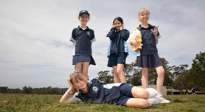 St Thomas Aquinas Catholic Primary Springwood students on oval