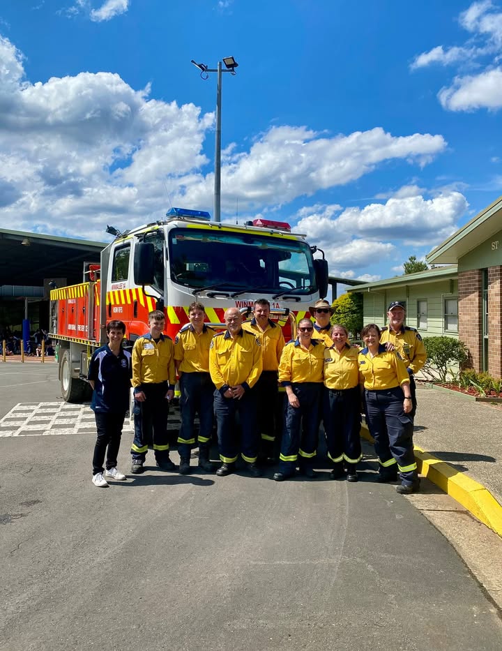 459854762807679_1438102078316271-1