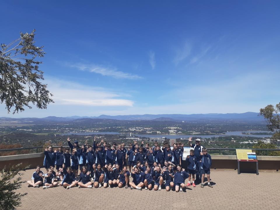 459854762807679_1450201453773000-1