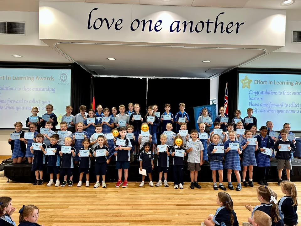 459854762807679_1528868552572956-1